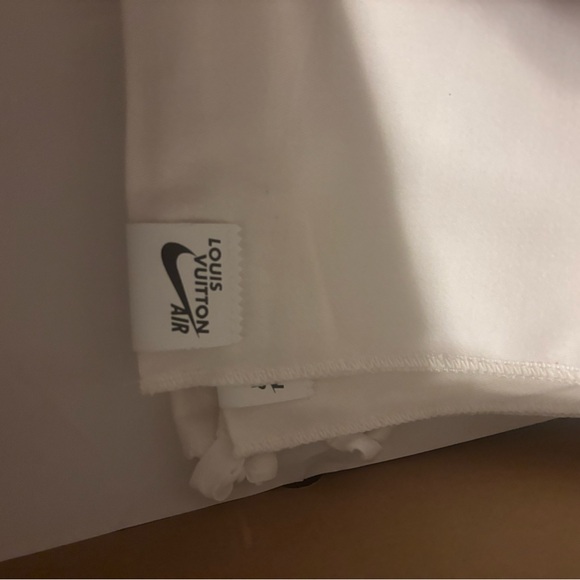 Louis Vuitton Gold Trainer Sneakers - Picture 7 of 8